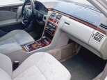 Mercedes E 240-9