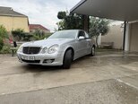 Mercedes E 220-1