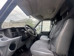 Ford Transit-5