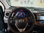 Toyota RAV4-8