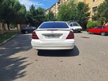 Mercedes E 240-2