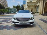 Mercedes E 220 d 4MATIC-2