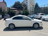 Mitsubishi Lancer-6