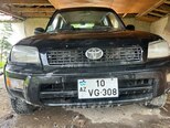 Toyota RAV4-7