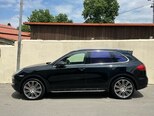 Porsche Cayenne-15
