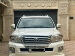 Toyota Land Cruiser-11