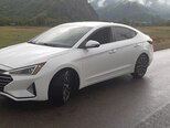 Hyundai Elantra-12
