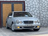 Mercedes E 220-2