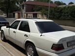 Mercedes E 220-3