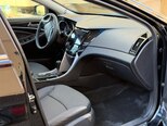 Hyundai Sonata-15