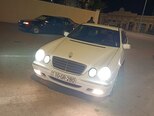 Mercedes E 250-1