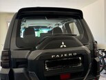 Mitsubishi Pajero-10