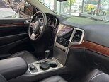 Jeep Grand Cherokee-13
