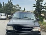Ford Explorer-1
