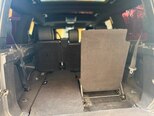 Land Rover Discovery-10