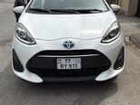 Toyota Aqua-1