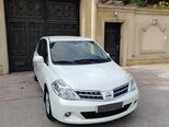 Nissan Tiida-1