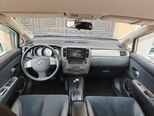 Nissan Tiida-12