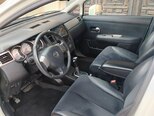 Nissan Tiida-21