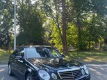 Mercedes E 280-1