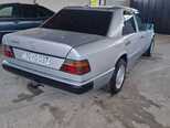 Mercedes 200 D-3