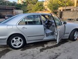 Mercedes E 220-4