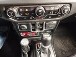 Jeep Wrangler-16