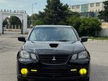 Mitsubishi Airtrek-8