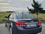 Chevrolet Cruze-11