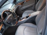 Mercedes E 300-5