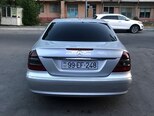 Mercedes E 300-2