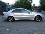 Mercedes E 300-13