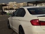 BMW 330-8