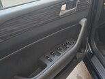 Hyundai Sonata-15