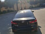 Hyundai Elantra-3