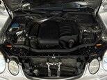 Mercedes E 200-13