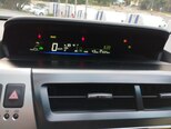 Toyota Prius V-13