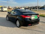 Hyundai Elantra-9