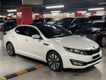 Kia Optima-5