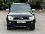 Mitsubishi Pajero-1