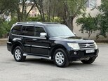Mitsubishi Pajero-2