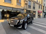 Cadillac Escalade-2