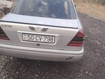 Mercedes 200 E-3