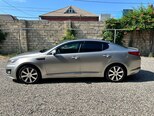 Kia Optima-4