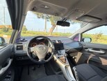 Toyota Auris-6