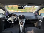 Toyota Auris-3