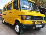 Mercedes 208 D-9