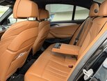 BMW 530e-8