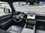 Land Rover Defender-8