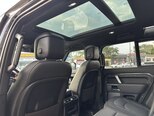 Land Rover Defender-24